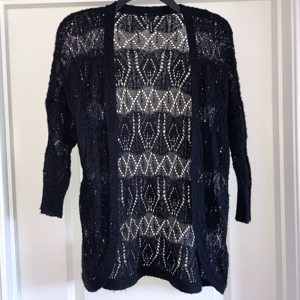 🌵 Black Sweater